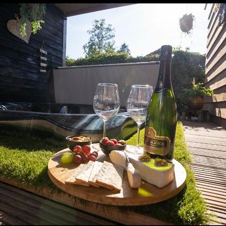 B&B The Wellness Cottage ドルドレヒト エクステリア 写真