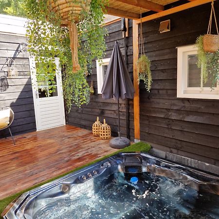 B&B The Wellness Cottage ドルドレヒト エクステリア 写真