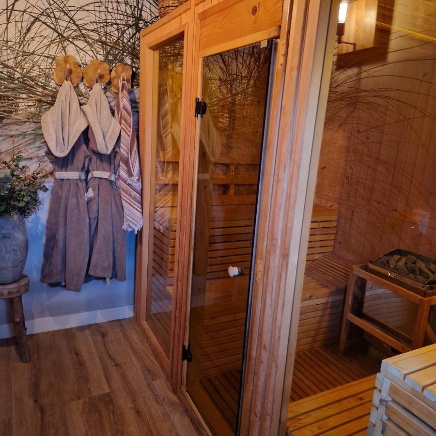 B&B The Wellness Cottage ドルドレヒト エクステリア 写真